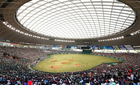 2016y07m25d_141738780