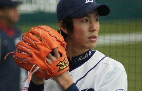 2016y07m27d_115347956