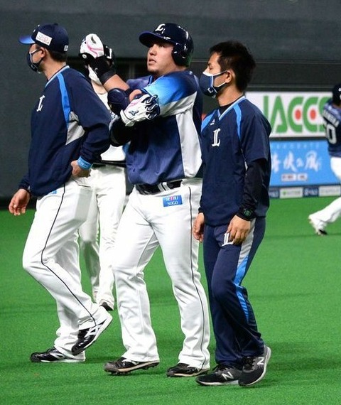 2021y04m01d_215558720