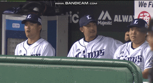 bloggif_5d84c36445777