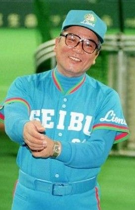 2016y07m25d_144347150