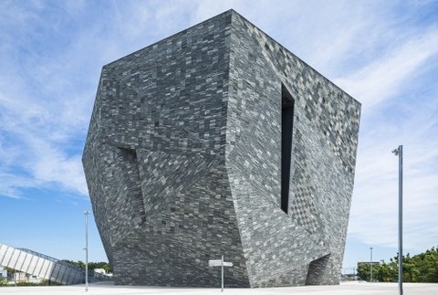 2021y01m01d_114030818