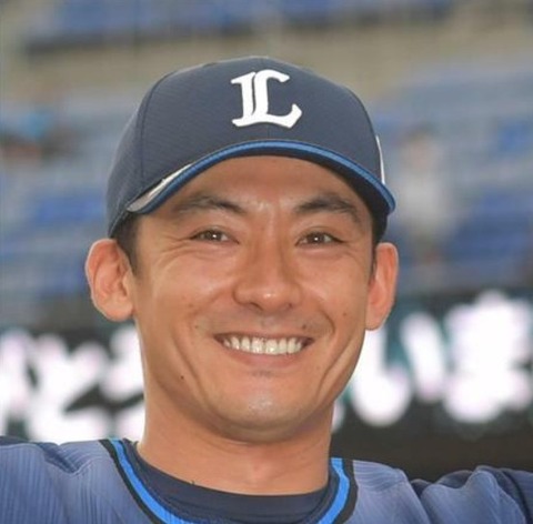 2021y03m27d_234433362