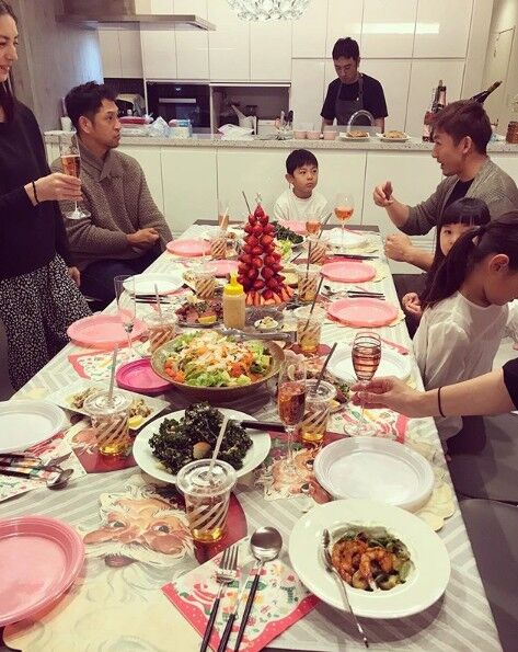 2019y12m27d_094902205