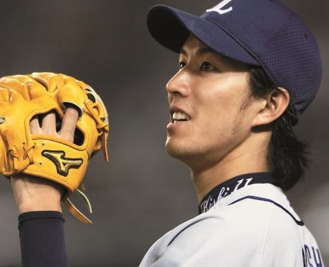 2016y07m27d_115227939