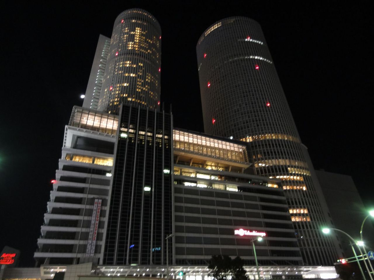 名古屋駅周辺の夜景 Unmax 日々是好日 名古屋駅周辺の夜景 Unmax 日々是好日