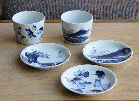 UNIQLO UKIYO-E PLATE