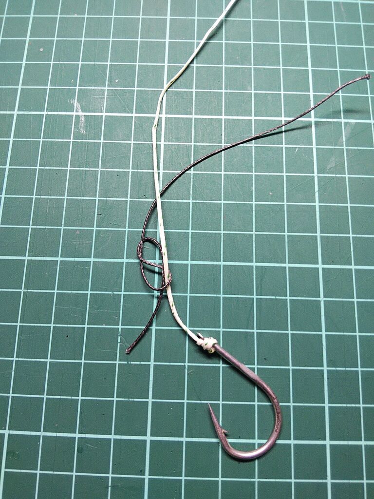 すっぽ抜け 防止 親針とフロロとファイヤーライン ヒラメの仕掛けの作り方 そこまで 気にしなくてもいいのに