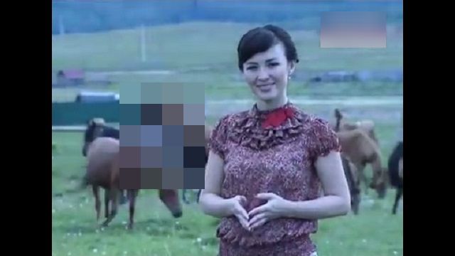 動画0 35 リポーターの後ろで馬が交尾を始めてしまうwwww うんてれがん 動画0 35 リポーターの後ろで馬が交尾を始めてしまうwwww うんてれがん