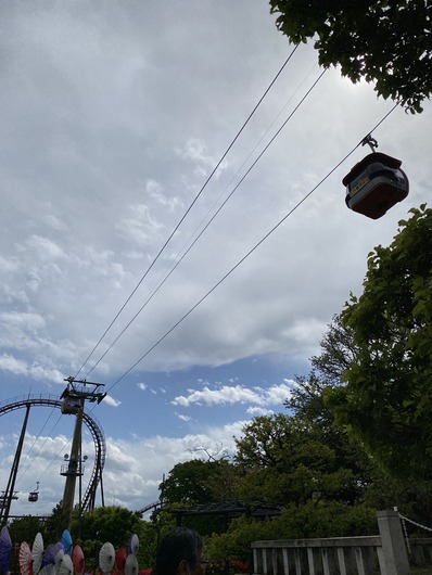 09251AB1-8890-4D6B-85A4-567F1C656A9D