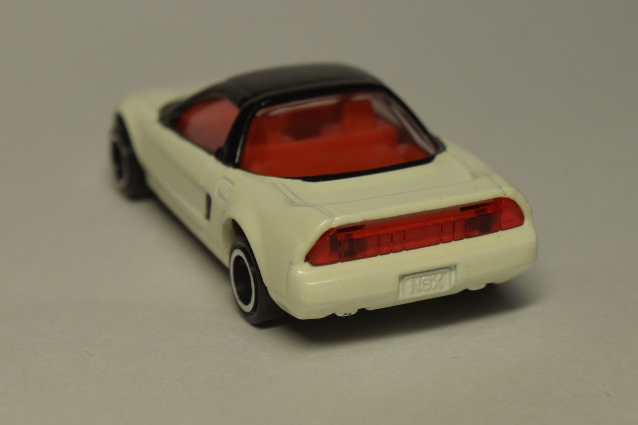 絶版トミカ紹介】No.78 ホンダ NSX : トミカ研究隊 絶版トミカ紹介】No.78 ホンダ NSX : トミカ研究隊