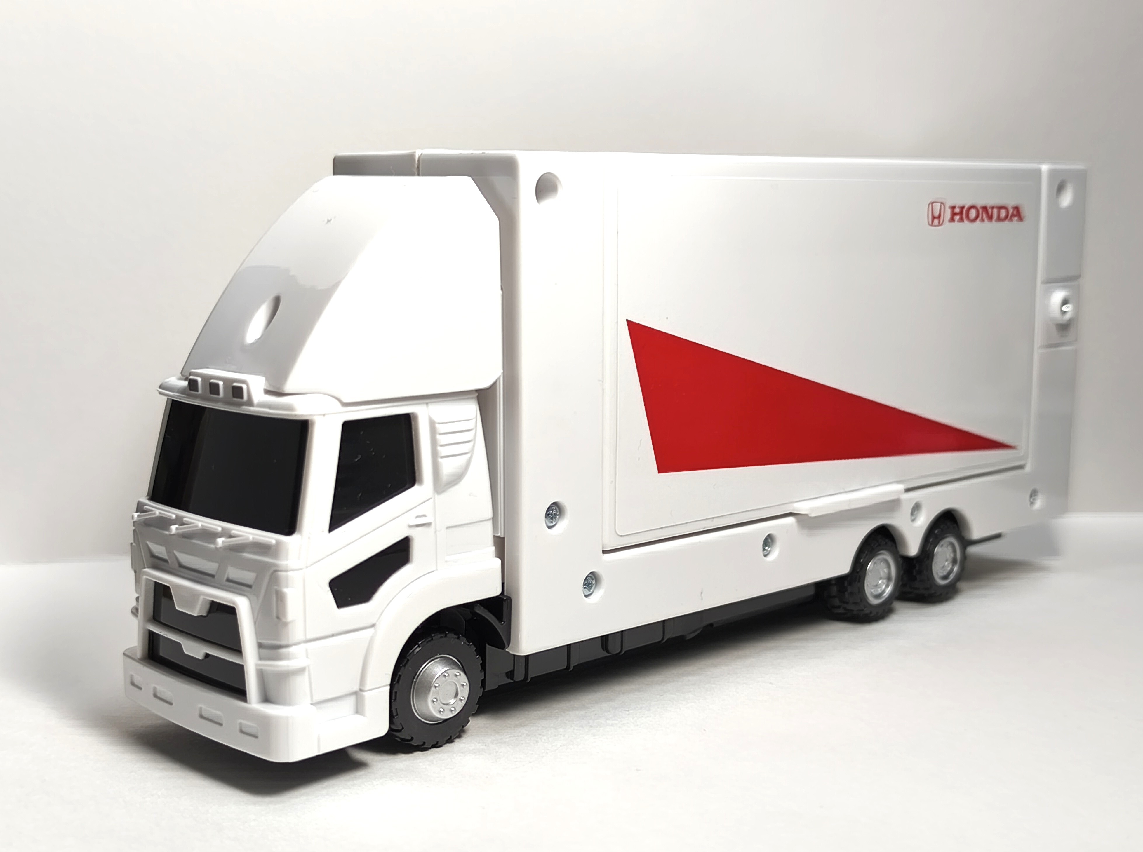 トミカ アジア限定 Honda トランスポーターセット （トミカ3台付