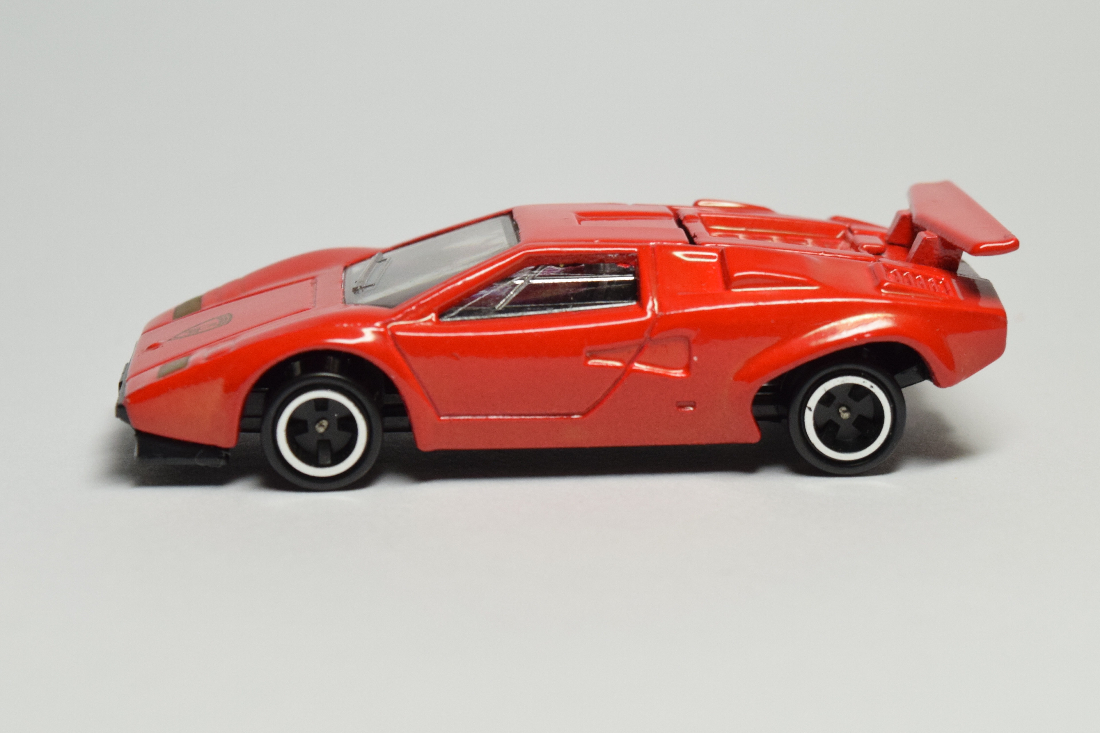 希少 美品☆トミカ ランボルギーニ カウンタック 日本製 LP500S-