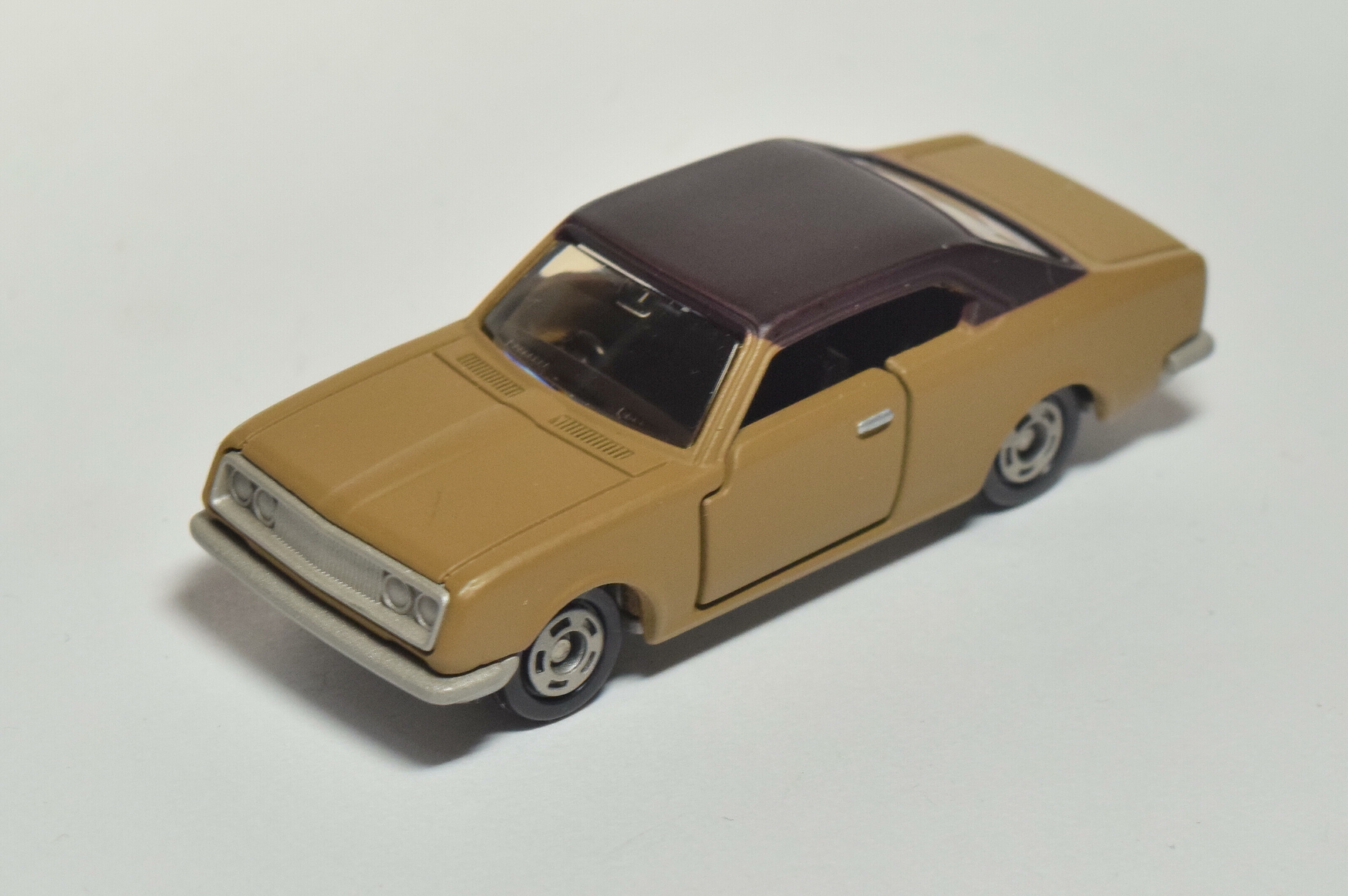 トミカ研究と紹介】40周年記念トミカくじ 昭和のトミカ を再評価