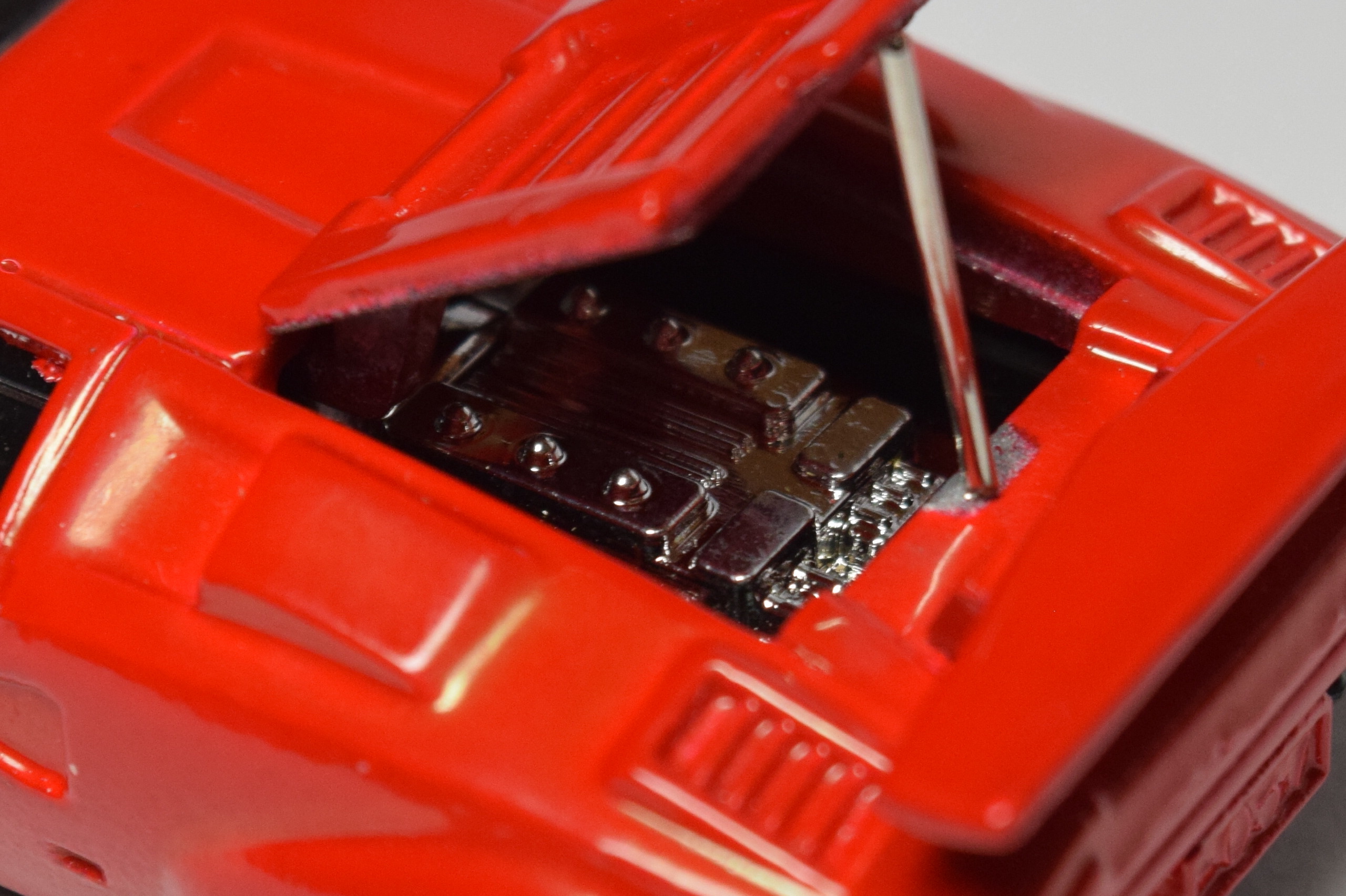 絶版トミカ紹介】No.92 ランボルギーニ カウンタック LP500S（日本製