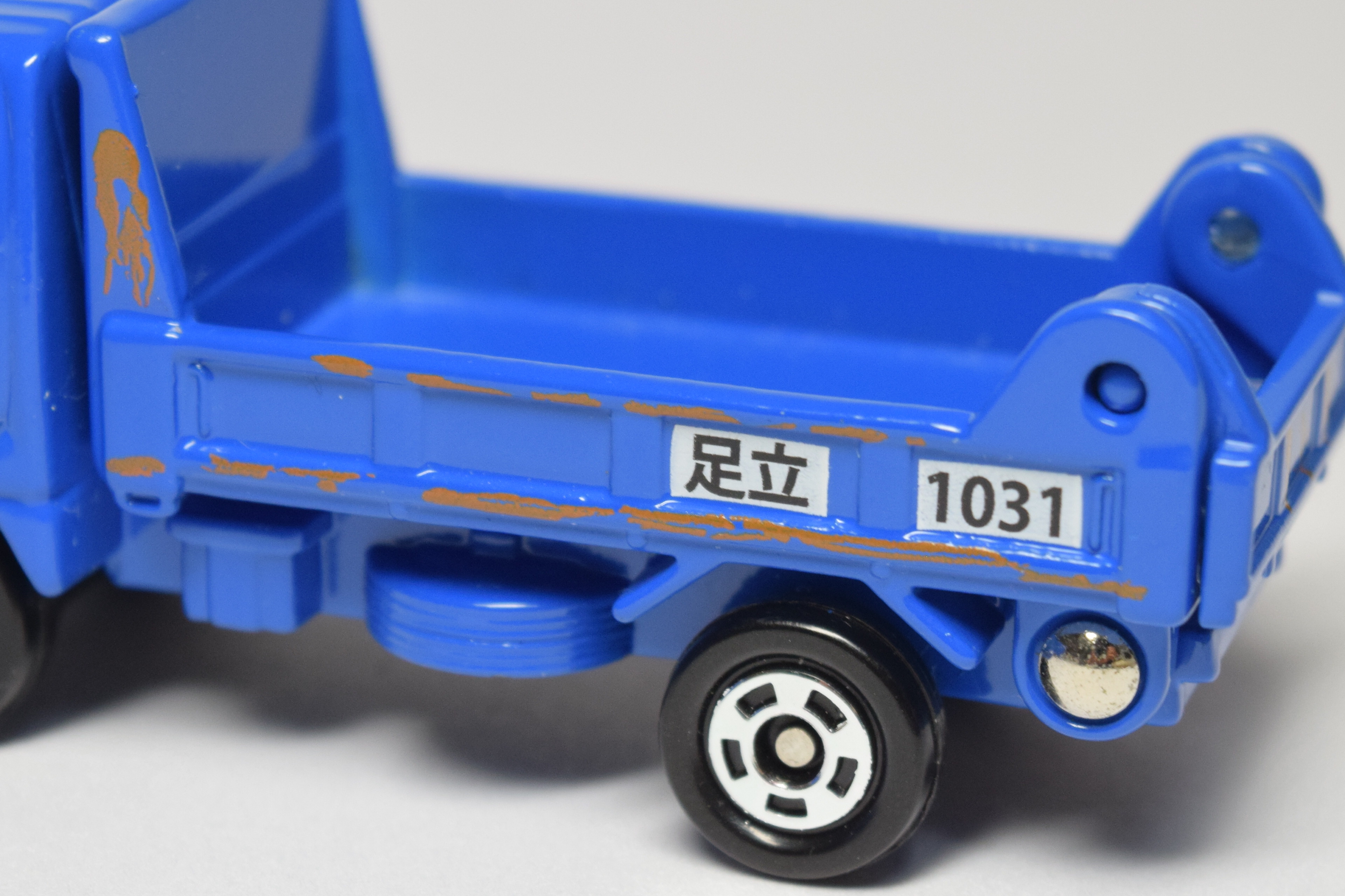 トミカ紹介】トミカ40周年記念 ボクらの町の職人車 山口建設(株 トミカ紹介】トミカ40周年記念 ボクらの町の職人車 山口建設(株