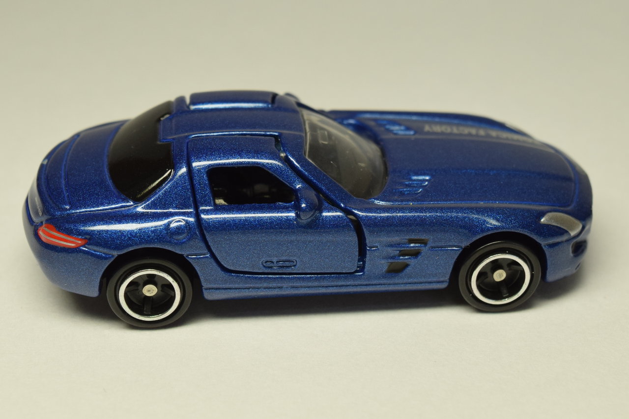 トミカ 組み立て工場 メルセデスベンツ SLS AMG 9台セット トミカ 組み立て工場 メルセデスベンツ SLS AMG 9台セット