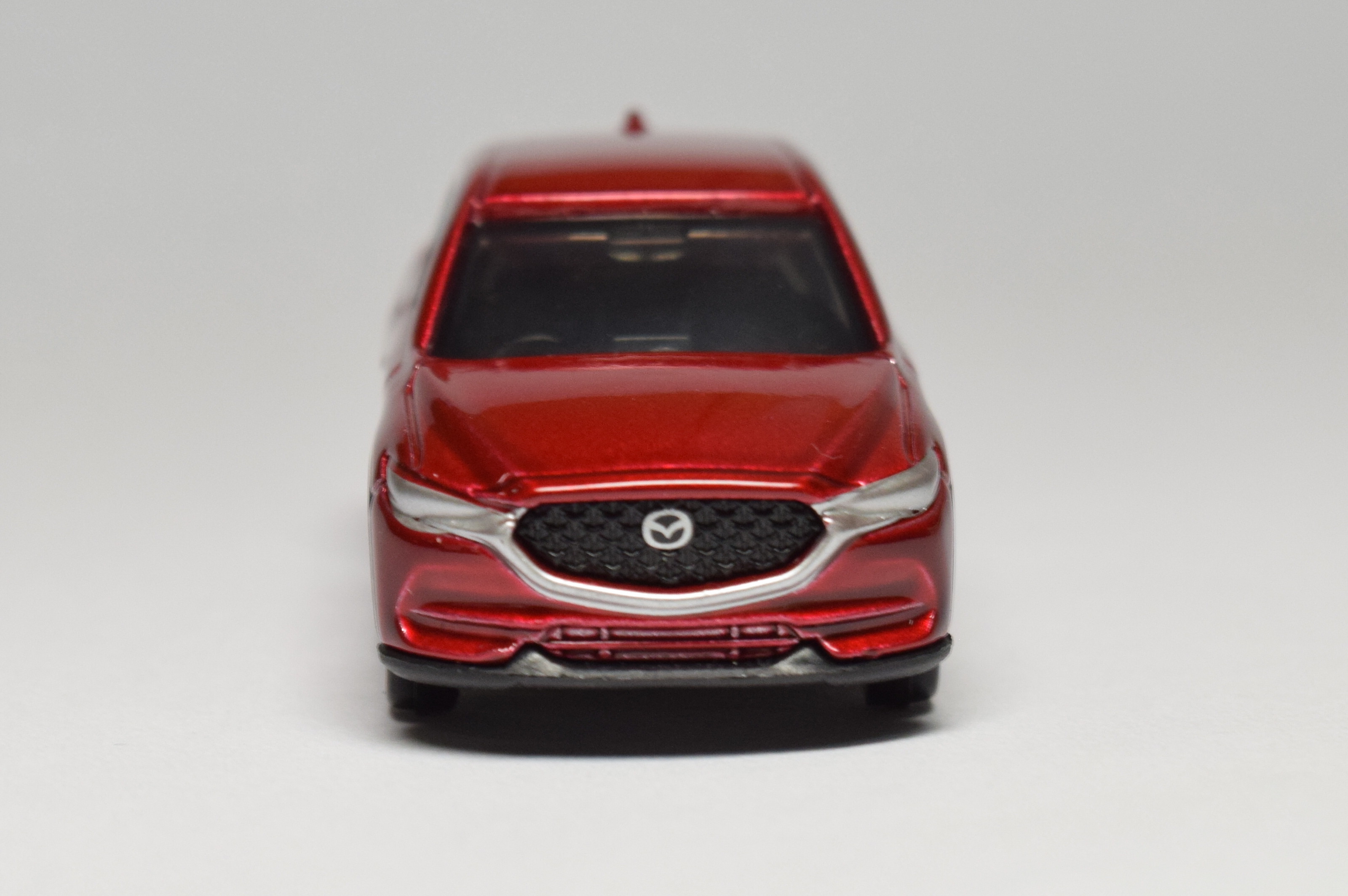 トミカ 2018年1月の新車 No.24 マツダ CX-5 レビュー : トミカ研究隊