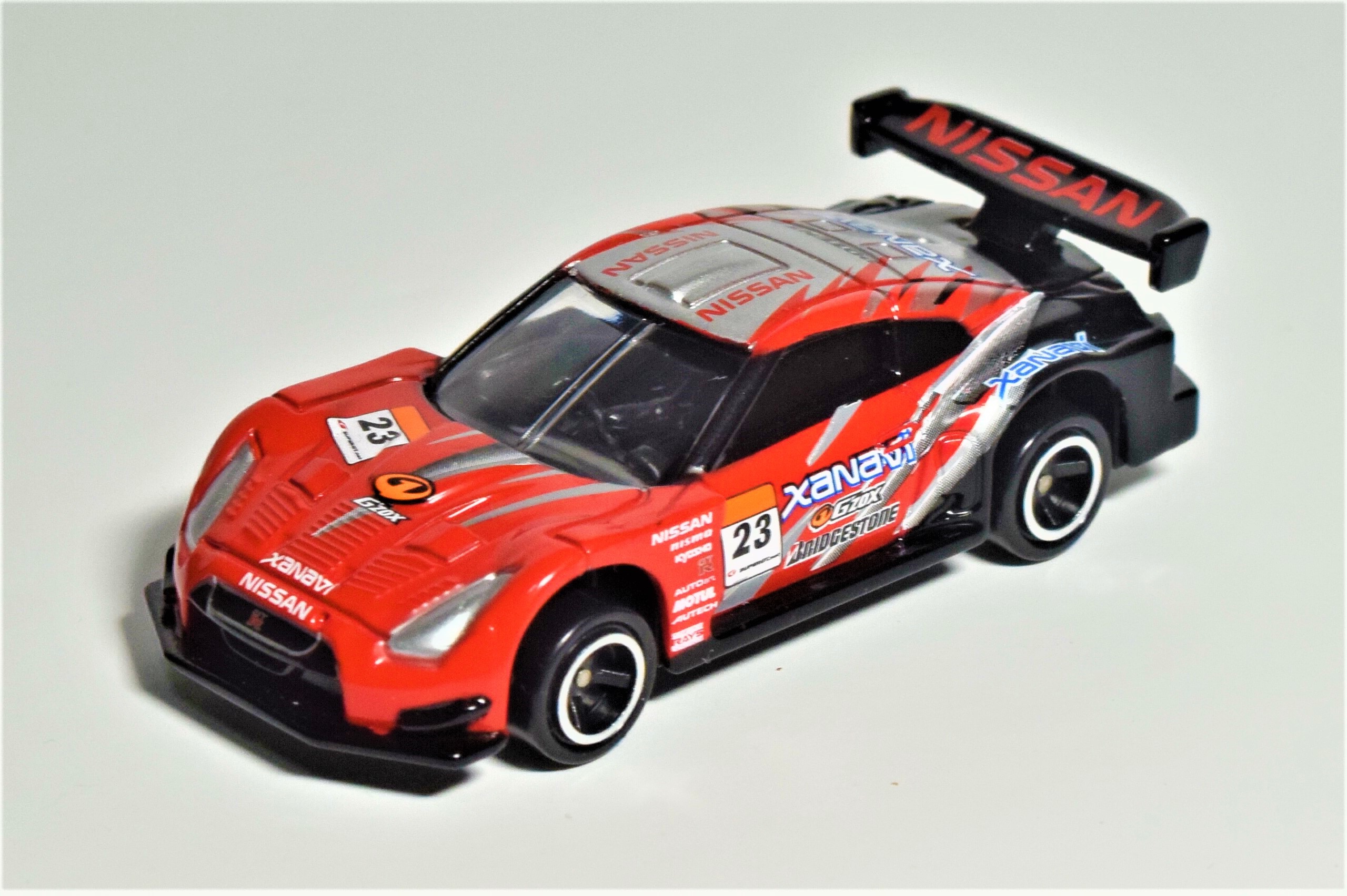 トミカ紹介】日産自動車特注トミカ XANAVI NISMO GT-R（2008 ...