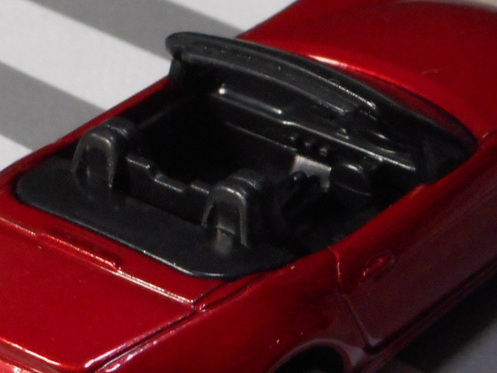 トミカ 2016年2月の新車 NO.26 マツダ ロードスター レビュー