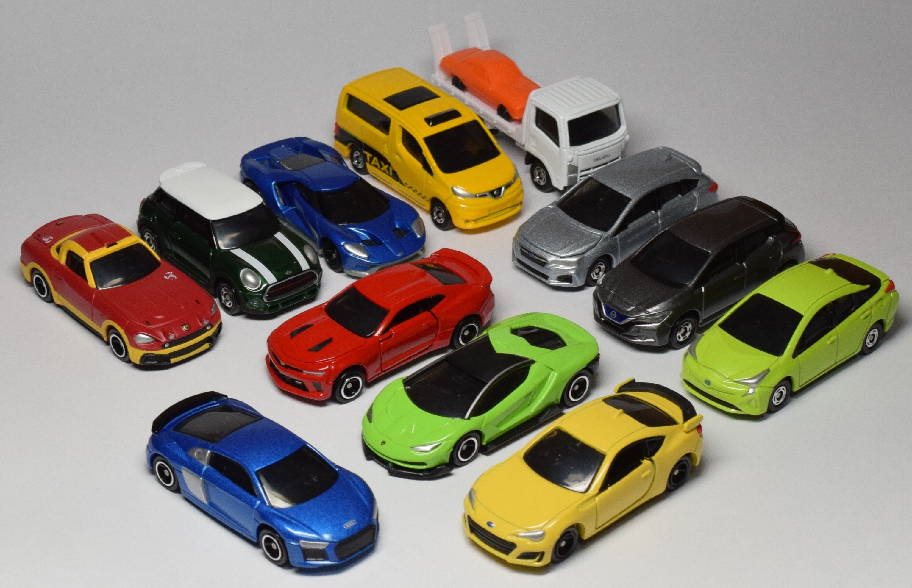 大晦日恒例企画】トミカオブザイヤー2017結果発表!【初回特別 大晦日恒例企画】トミカオブザイヤー2017結果発表!【初回特別