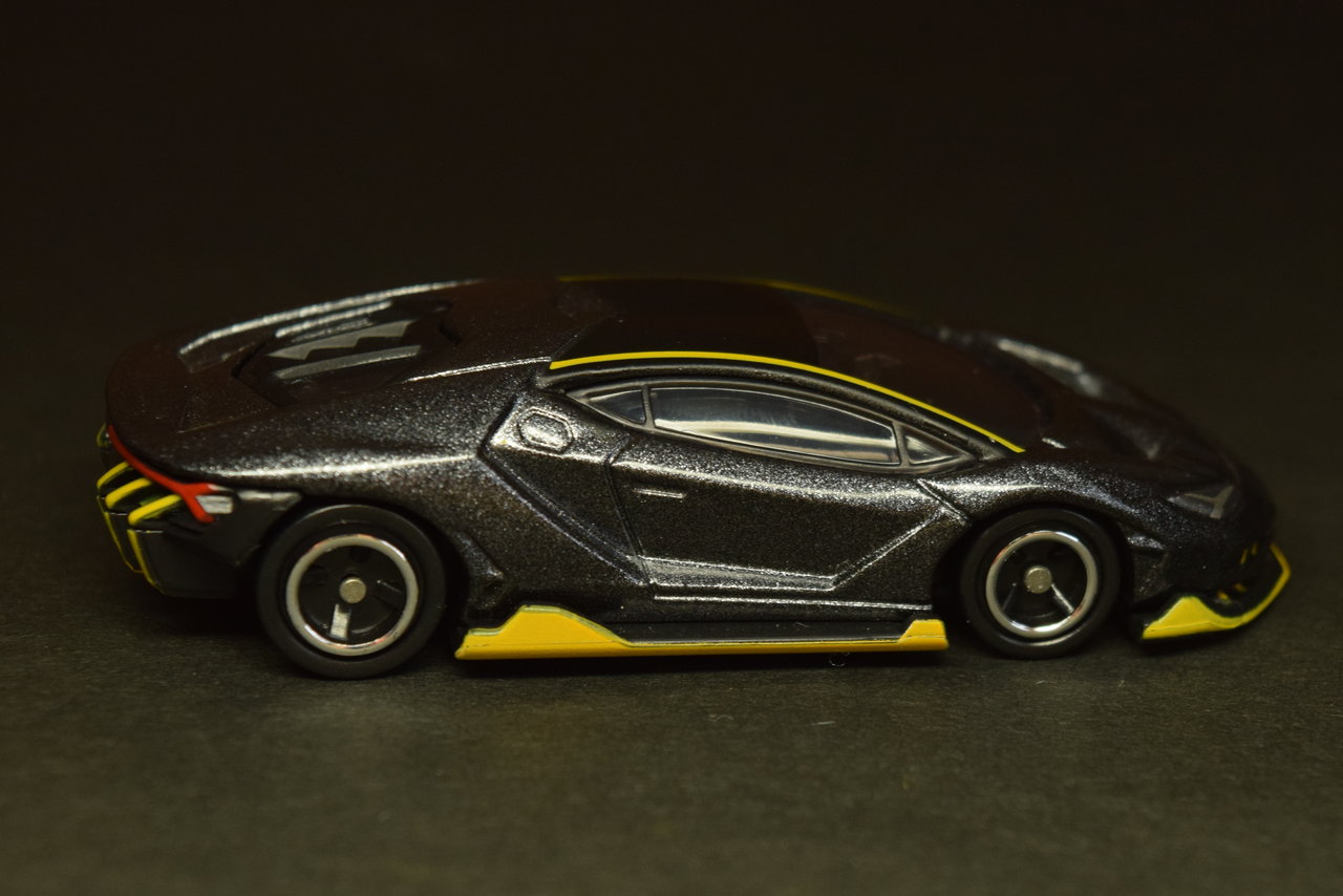 トミカ 2017年2月の新車 No.81 ランボルギーニ チェンテナリオ トミカ 2017年2月の新車 No.81 ランボルギーニ チェンテナリオ