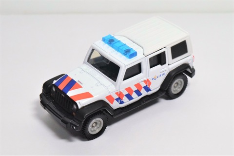 海外のパトカー☆今回はマレーシア警察！特注トミカ イオン