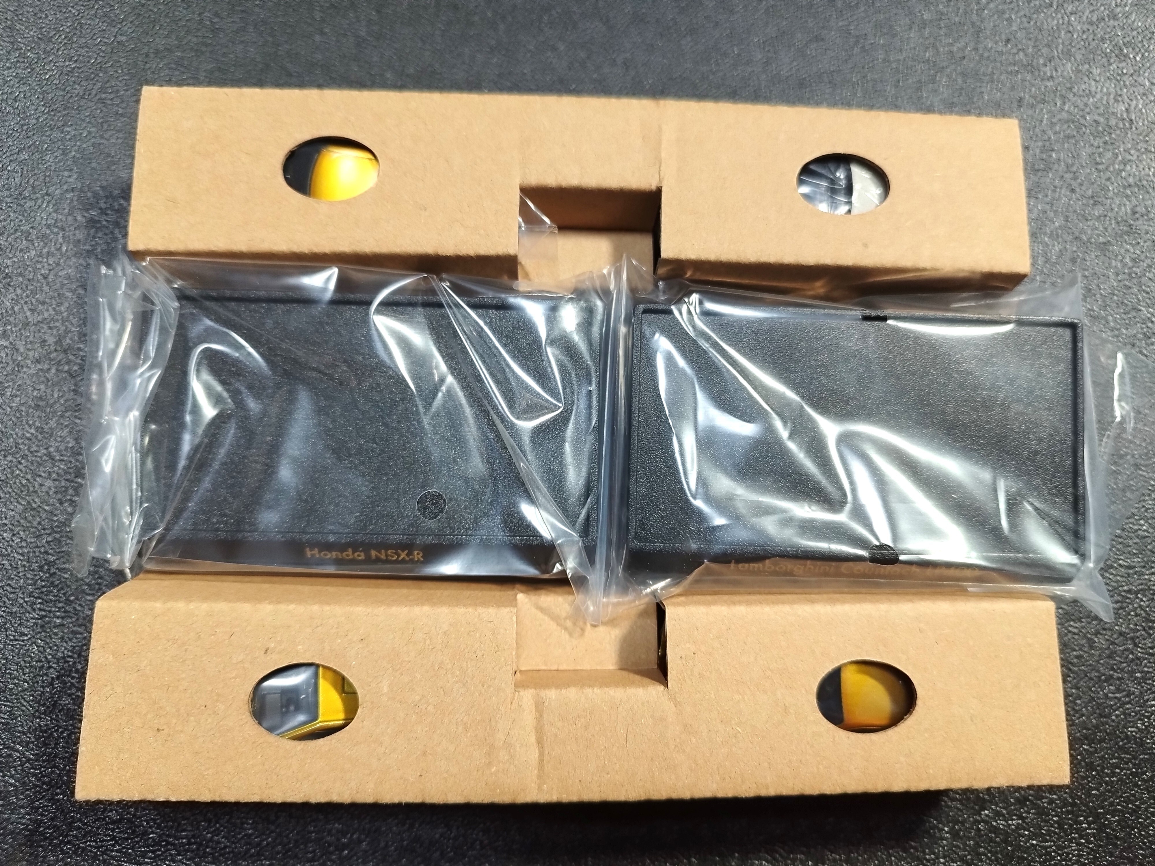 定価5500円は妥当なのか？【トミカ紹介】タカラトミー100周年記念