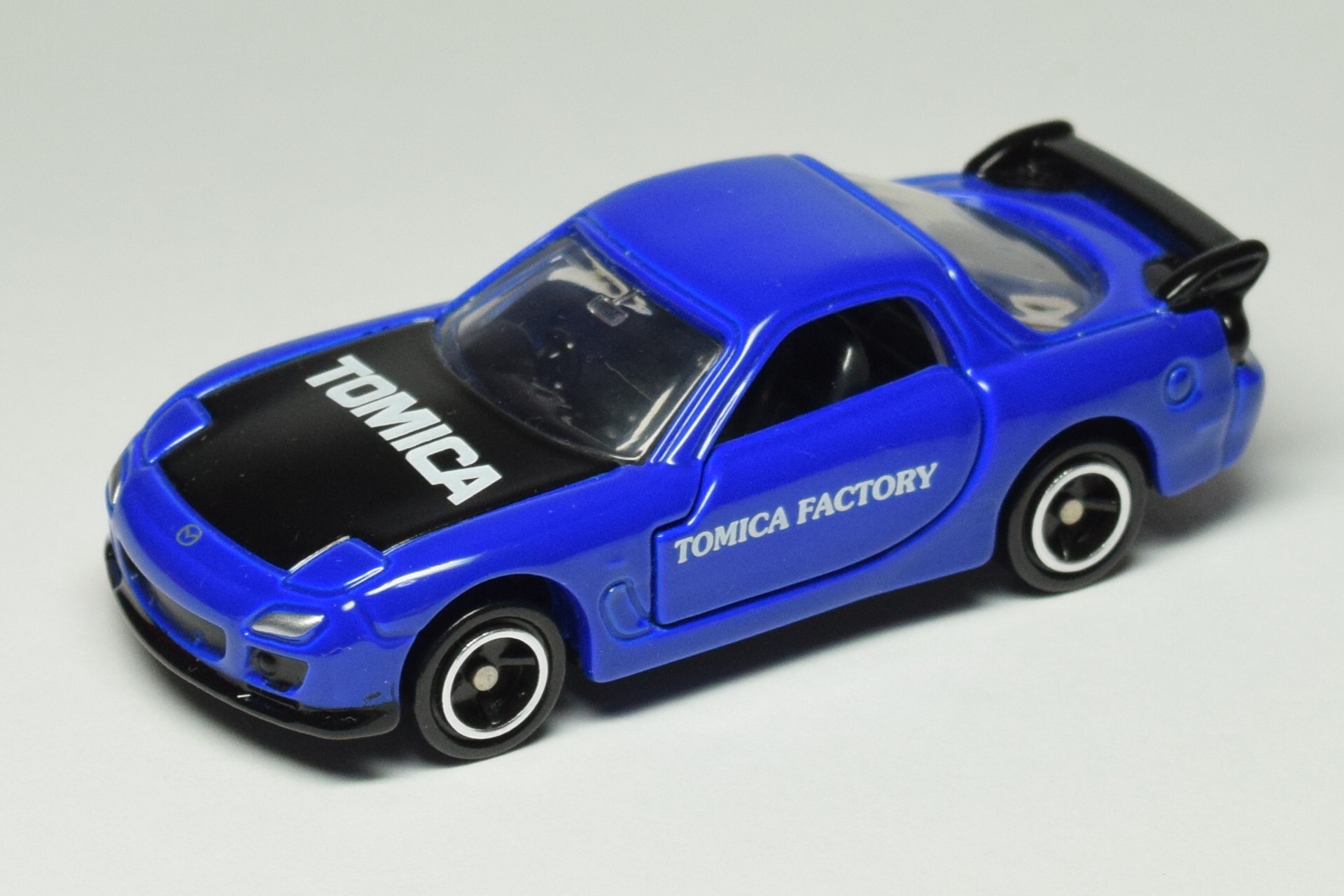 トミカ紹介】トミカ組み立て工場 第11弾 マツダ RX-7 : トミカ研究隊