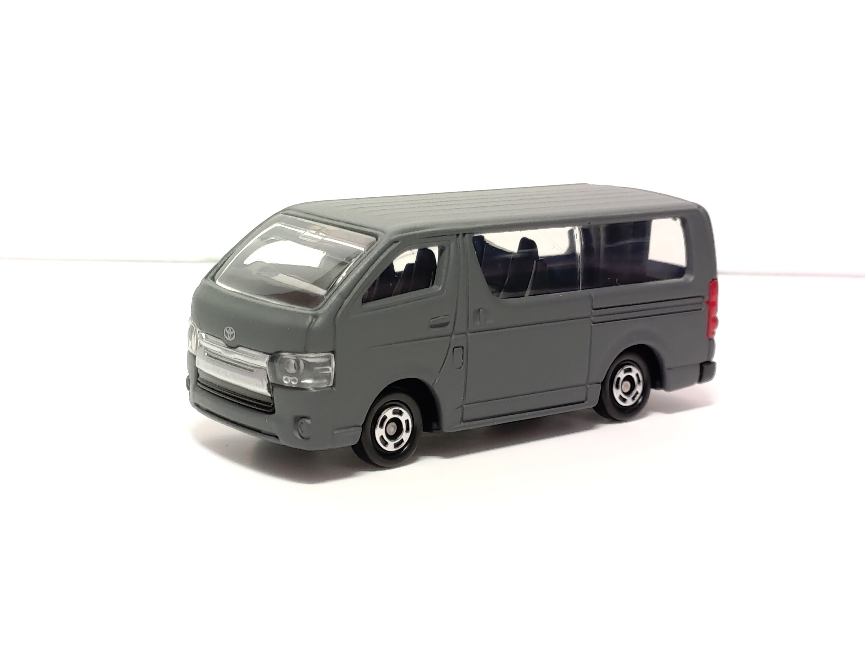 トミカ トヨタ ハイエース & カラフルコレクション 2022 BOX開封で配列チェック！トミカ カラフルコレクション2022 全6種