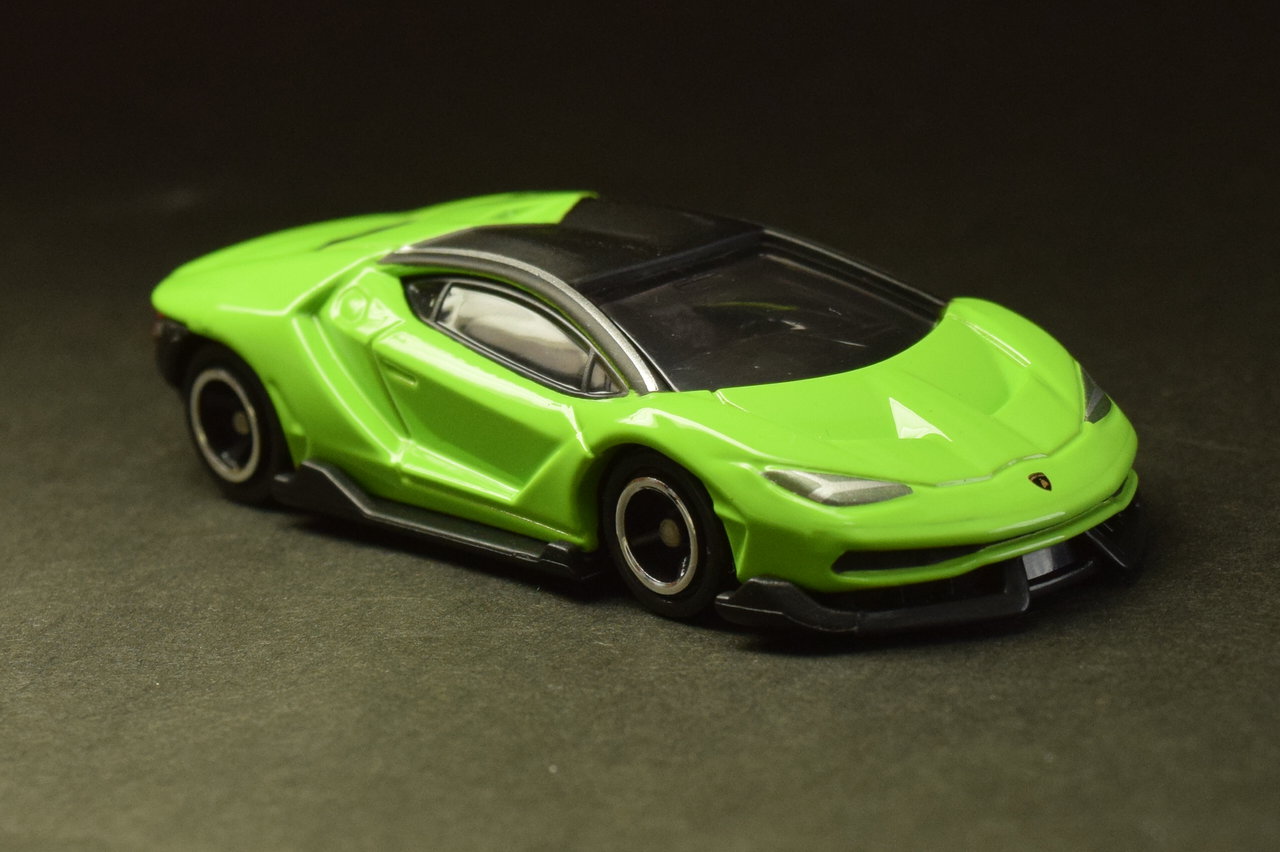 トミカ 2017年2月の新車 No.81 ランボルギーニ チェンテナリオ トミカ 2017年2月の新車 No.81 ランボルギーニ チェンテナリオ