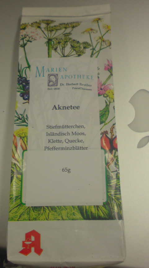 ドイツ マリエン薬局のハーブティー 美女への道は遠くて長い