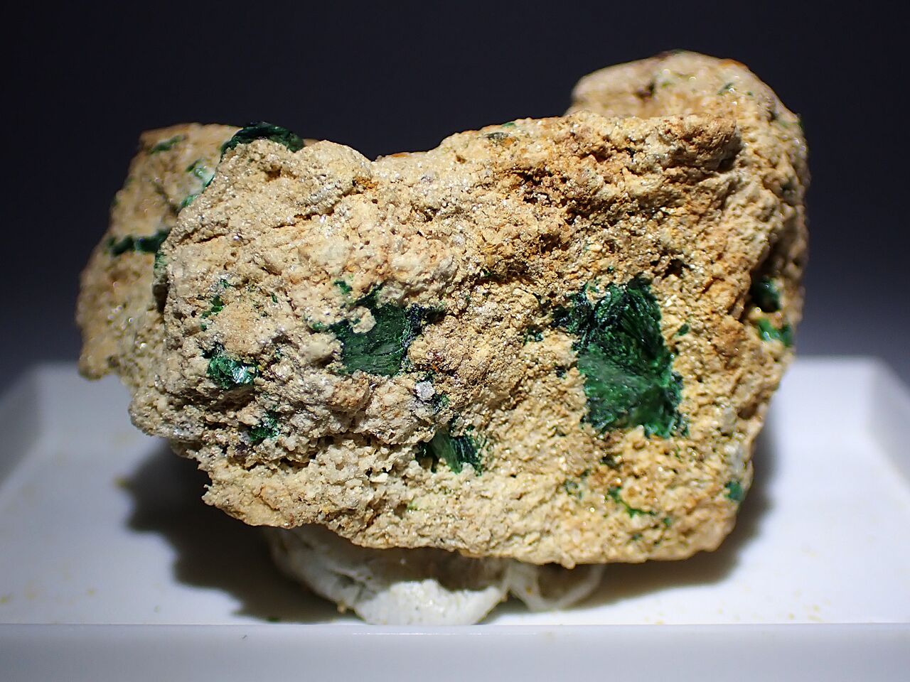 我が家の鉱物シリーズ No.404『ゼニックス石』 : うらしーの適当日記