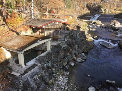 A1D794B4-A4C4-4571-80DE-ABD8586F996F