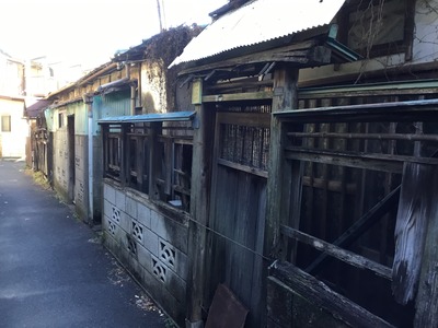 8F8F36F5-6C84-43D9-8CAA-9F6991F3BAC9