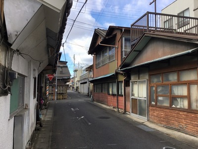 01FA579D-EB77-41A0-A2A3-B8CAEA645B23