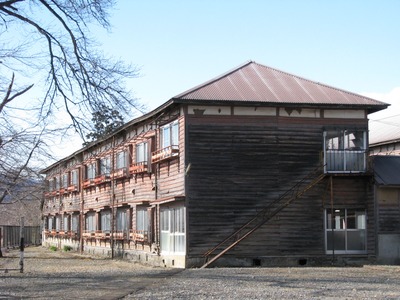 C647BFD8-4A54-4CA5-A225-6CA749B0F6DD