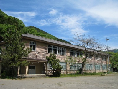 9BA5E5FF-F70F-4377-AD38-766DE5433648