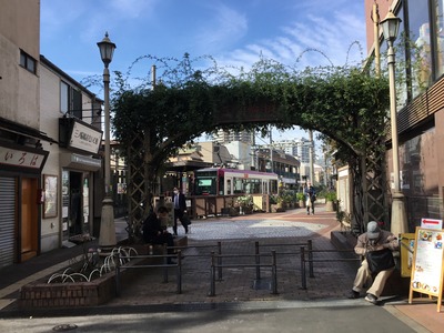 5CE8F423-3C77-45C2-9A97-0FFD317BA92B