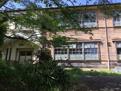 EF7FA310-DAAE-4A25-8FB5-0AF1AC98527C