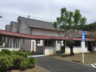 8D09A08A-82A9-4DA6-9292-594FCA021572