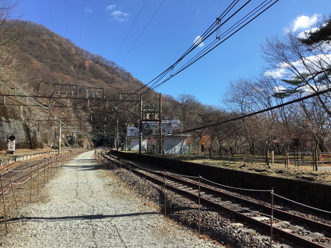 群馬県安中市、碓氷峠の旧信越本線旧線の廃線跡(前編) : 散歩と