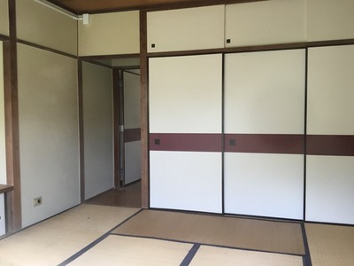 DF529214-55D1-40CD-8287-FAA1C0F27A7C