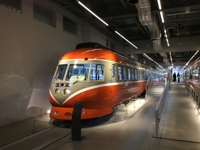8457DC9D-8171-49E5-AE2D-3E2F143C933F