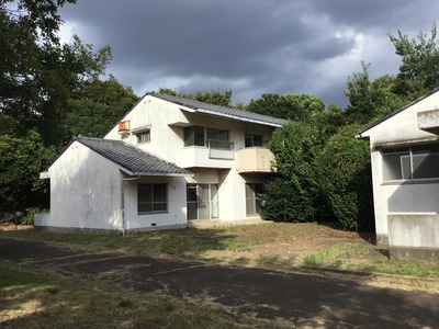 EEF4CDA3-968D-40F8-B043-E8D5250E206D