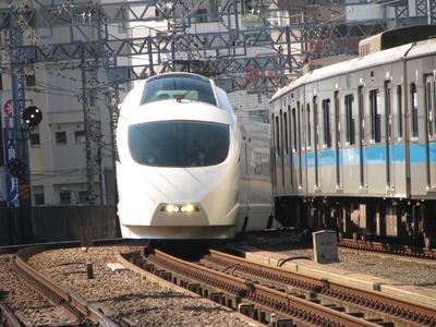 00BE30E2-11DD-4110-A1BD-3070C09EC68E