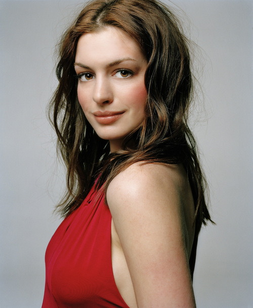 anne-hathaway0050