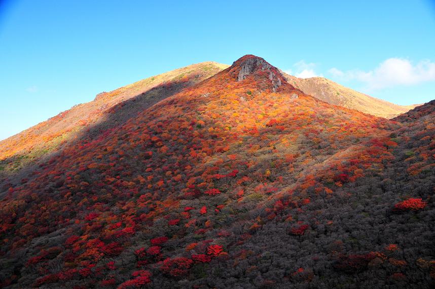 久住山登山中の紅葉景色 山景色 秋編 うらさんの写真ブログ 久住山登山中の紅葉景色 山景色 秋編 うらさんの写真ブログ