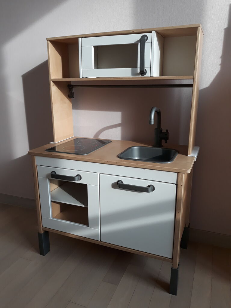 タングンマーケットで IKEA の DUKTIG おままごとキッチンを売却 