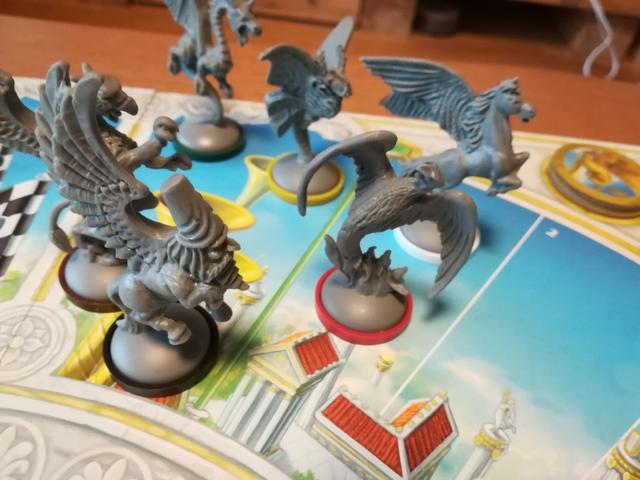 ディヴィニティー·ダービー』(divinity derby) : 移動ボード